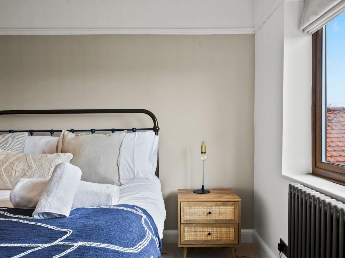 Pass The Keys Appletree Cottage - A Chic Seaside Home And Garden Whitstable Exterior photo